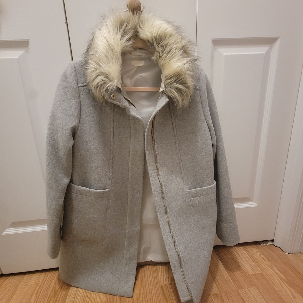 Women's Gray Faux Fur Trim Coat